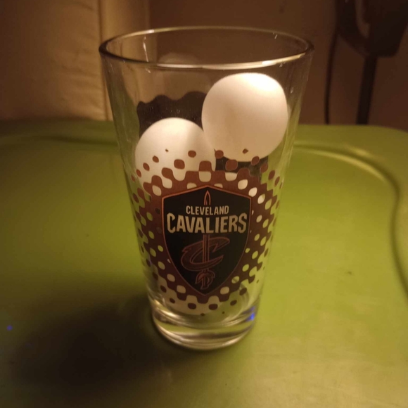 Cleveland Cavaliers Chalk Glass - Picture 2 of 2